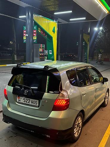 forester sg5: Honda Fit: 2003 г., 1.3 л, Автомат, Бензин, Хэтчбэк — 2