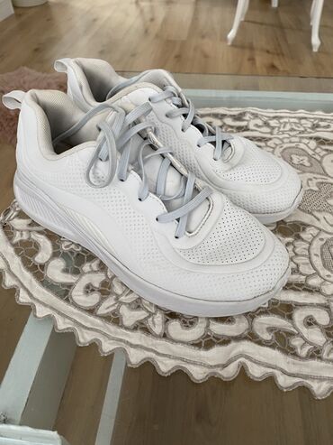 nasa obuca rs: 36, color - White