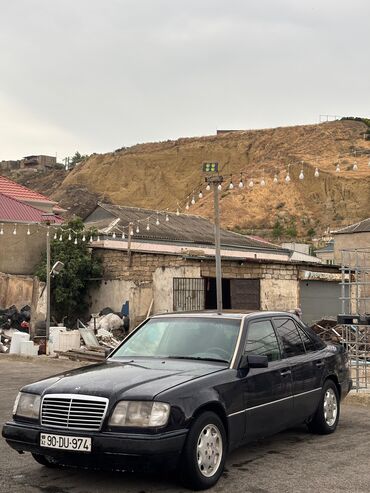 Mercedes-Benz: Mercedes-Benz E 200: 2 l | 1991 il — 7