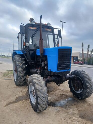 maşın ucun cexol: Traktor Belarus (MTZ) 82.1, 82 at gücü, motor 4.7 l, İşlənmiş