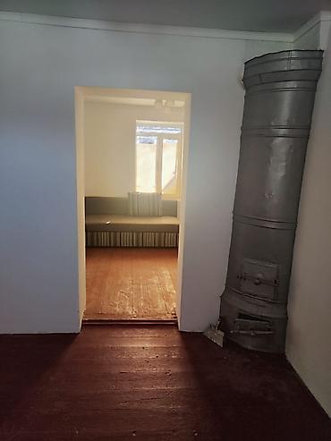 Долгосрочная аренда домов: 50 м², 3 комнаты, Забор, огорожен — 6