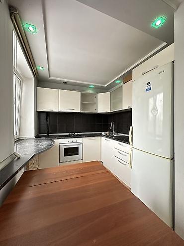 обжития: 3 комнаты, 58 м², Таатан ТЦ 3 этаж — 3