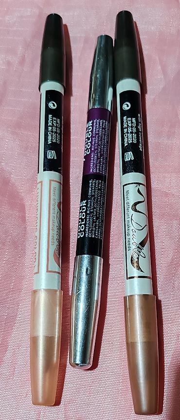 Šminka: Set kozmetike za usne i obrve – više komada Sadržaj: - Tečni ruževi i — 3