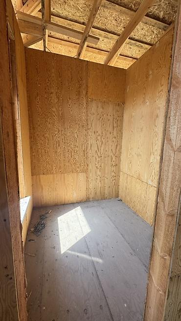 Продажа коттеджей и домов: 6 комнат и более, 1500 м², 7 соток, Бишкек, Агентство недвижимости — 28