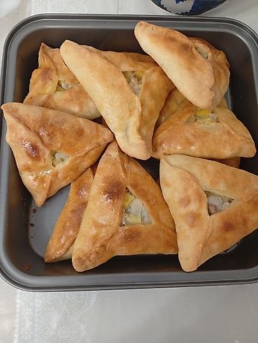 сложенное тесто: Пеку на заказ домашние курники (татарский учпучмак) на песочном тесте — 1