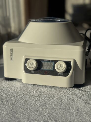 Медицинское оборудование: Настольная лабораторная центрифуга 900-1S с цифровым дисплеем и — 3