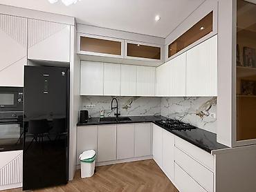 single room flat: 3 комнаты, 117 м², Элитка, 10 этаж — 8