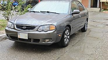 avto karavan: Kia Cerato: 1.8 l | 2002 il Sedan — 2