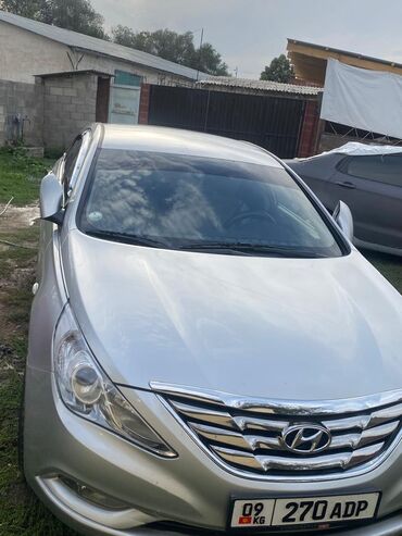 эмблема авто: Hyundai Sonata: 2010 г., 2 л, Автомат, Бензин, Седан