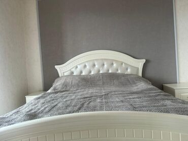 кровать с матрасом: Спальный гарнитур, Двуспальная кровать, Матрас, цвет - Белый, Новый