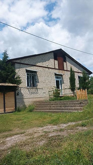 imislidə ev satilir: Şamaxı rayonu Mədrəsə qəsəbəsində gözəl sakit qarşısı dağlara açılan — 1