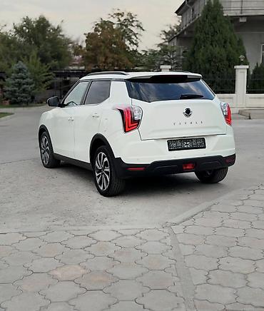 Ssangyong: Ssangyong Tivoli: 2019 г., 1.5 л, Автомат, Бензин, Кроссовер — 4