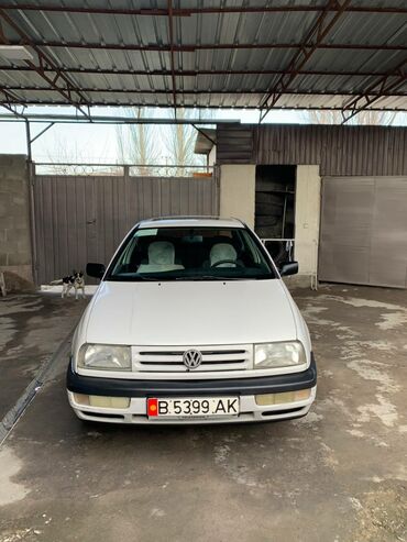 венто обмен: Volkswagen Vento: 1995 г., 1.8 л, Автомат, Бензин, Седан