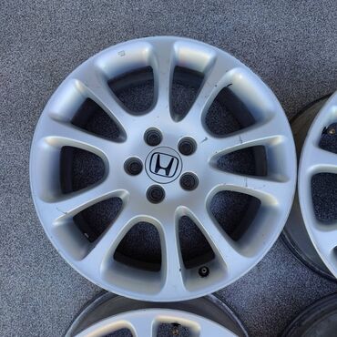Диски: Литые Диски R 18 Honda, Комплект, отверстий - 5, Б/у — 4