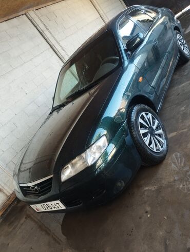 Mazda: Mazda 626: 2000 г., 1.8 л, Механика, Бензин, Хэтчбэк