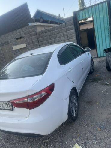 запчасти некся 2: Kia Rio: 2014 г., 1.6 л, Механика, Бензин, Седан