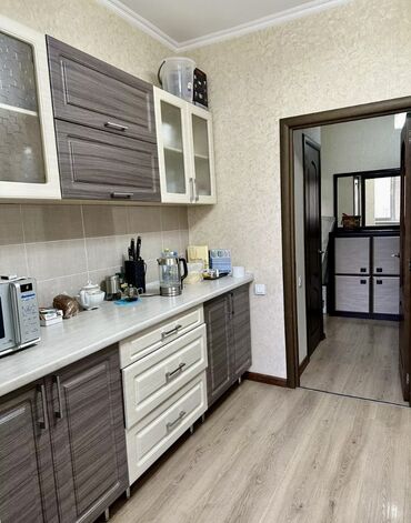 Продажа квартир: 2 комнаты, 52 м², 106 серия, 4 этаж, Евроремонт