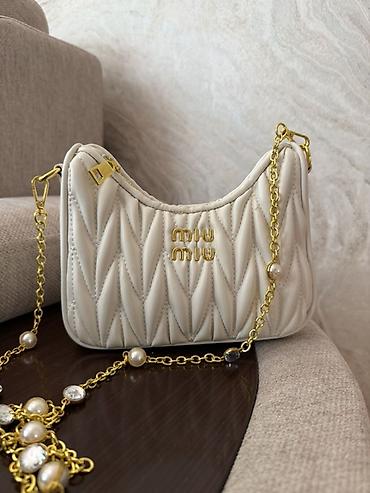 mekteb çanta: Çiyin çantası, Miu Miu, Yeni — 2
