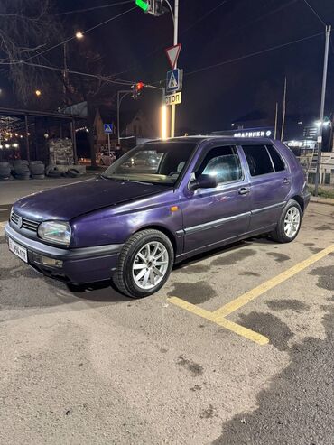 Volkswagen: Volkswagen Golf: 1995 г., 1.8 л, Механика, Бензин, Хэтчбэк