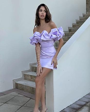 Haljine: 🔥Elegantna mini haljina od sjajnog satena 2800
Din🔥🔥 — 8