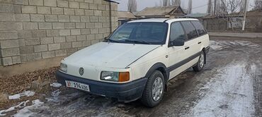 Volkswagen: Volkswagen Passat: 1990 г., 1.8 л, Механика, Бензин, Универсал