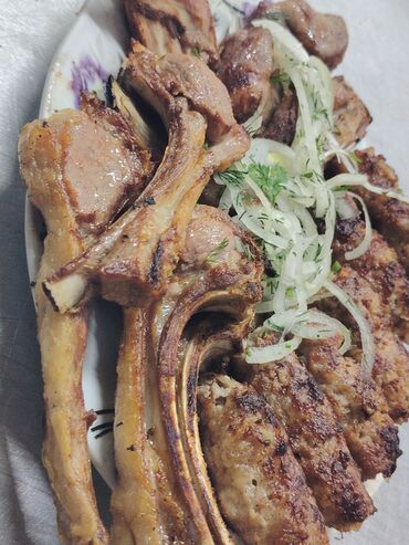 Aşpazlar: ÜnvanımCorat . Kababçıyam+ həmdə Qəssab Kimə həm Quzu kəsib Soyan həm — 17