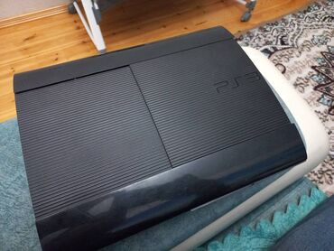 PS3 (Sony PlayStation 3): Playstation 3 2 pult Pult şunuru HDMI kabel İçində müxtəlif oyunlar