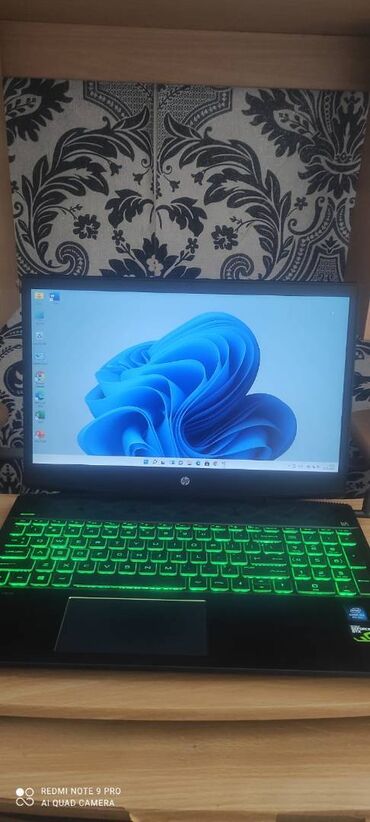 HP: İşlənmiş HP 15.6 ", Intel Core i5, 1 TB, Ünvandan götürmə, Pulsuz çatdırılma