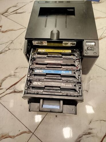 netbook qiymətləri: HP pro 200 lazerli rəngli printer tək çap üçün nəzərdə tutulub idial