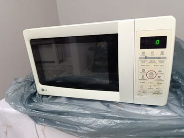 кухонная бытовая техника: Микроволновка