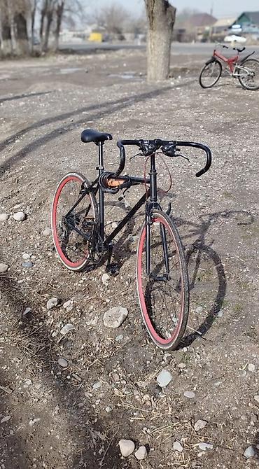 Городские велосипеды: Городской шоссейный велосипед с руль-бараном - Рама: стальная — 4