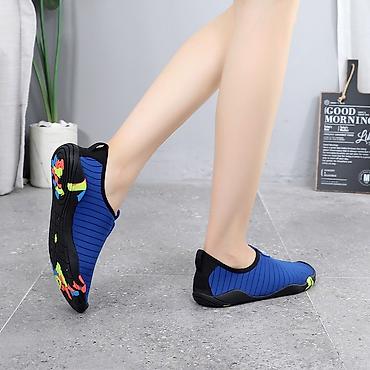 Кроссовки и спортивная обувь: Аквашузы, Акватапки, Акваобувь с плотной подошвой. Верх выполнен из at lalafo.kg — 7 Кроссовки и спортивная обувь: Аквашузы, Акватапки, Акваобувь с плотной подошвой. Верх выполнен из — 7