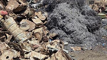Metal məhsulları: Qara metal elvan metal alisi Qalin demir 400 azn Nezik demir 280_320 — 1