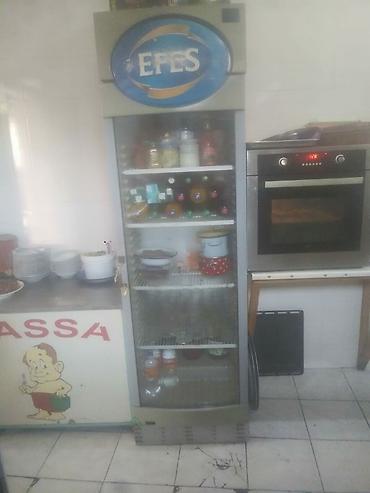 Ticarət vitrin soyuducusu – EFES brendlı, şüşə qapılı, şaquli tip