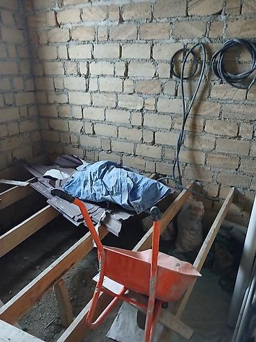 qubada obyekt satilir: 4 otaqlı, 150 kv. m, Kredit yoxdur, Təmirsiz — 8