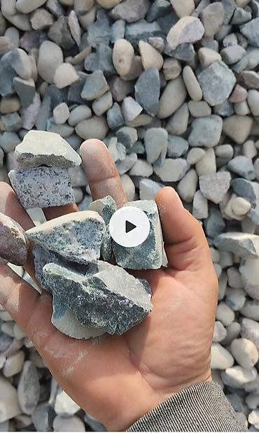 Смесь щебень и отсев: Щебень фракции 5–20 мм и отсев (каменная пыль) Описание: - Дроблёный — 13