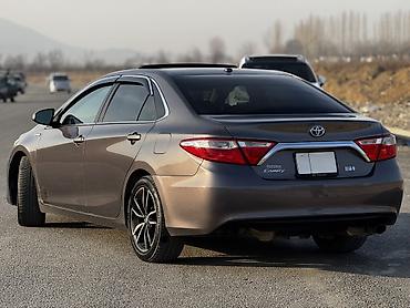 Toyota: Toyota Camry: 2015 г., 2.5 л, Гибрид, Седан at lalafo.kg — 4 Toyota: Toyota Camry: 2015 г., 2.5 л, Гибрид, Седан — 4