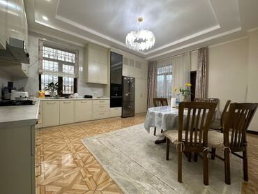 продаж дом ак босого бишкек: 280 кв. м, 6 бөлмө, Евроремонт, Кондиционер, Брондолгон эшиктер