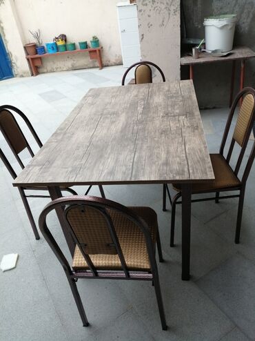 Masa və oturacaq dəstləri: 110manatdan başlayır. Kafe və cayxana ücün əlverişlidir stol stul — 2