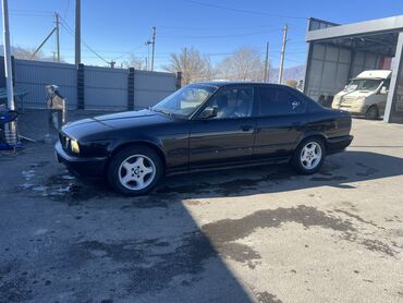 ванус: BMW 5 series: 1989 г., 2 л, Механика, Бензин, Седан