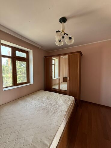 Bağ evlərinin satışı: Bakı, Zirə qəs., 250 kv. m, 7 otaqlı, Hovuzlu, Kombi, Qaz, İşıq — 21