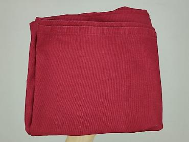 110 cm: Czerwona tkanina / materiał tekstylny w jednolitym kolorze. Materiał — 4
