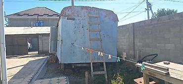 Вагоны: Передвижная строительная бытовка/вагончик на шасси. - Металлический — 6