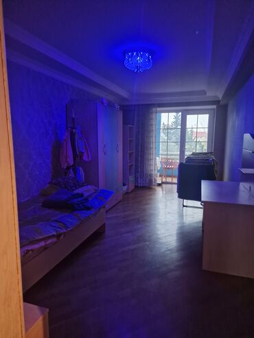 Uzunmüddətli kirayə mənzillər: Geniş və işıqlı mənzil – klassik üslubda tam mebel və texnika ilə — 16