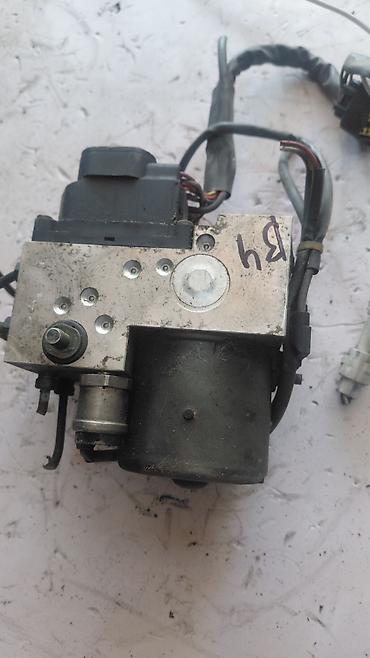 abs: Блок ABS Subaru 2002 г., Б/у, Оригинал, Япония — 1