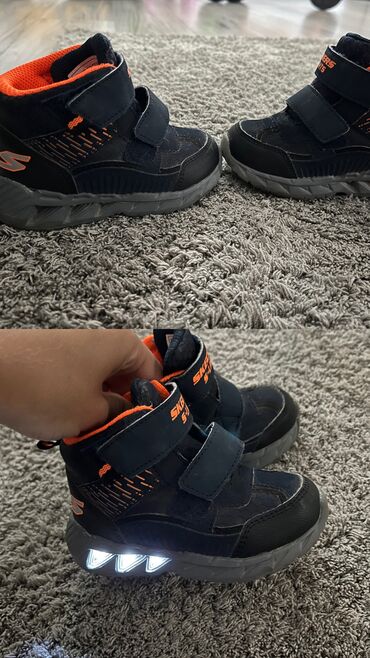 tregerice za devojcice: Skechers, Size - 22