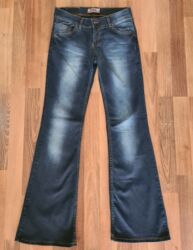 şalvar qız üçün: Qadınlar üçün klassik tünd-mavi flared (boru kəsimi) cins şalvar -