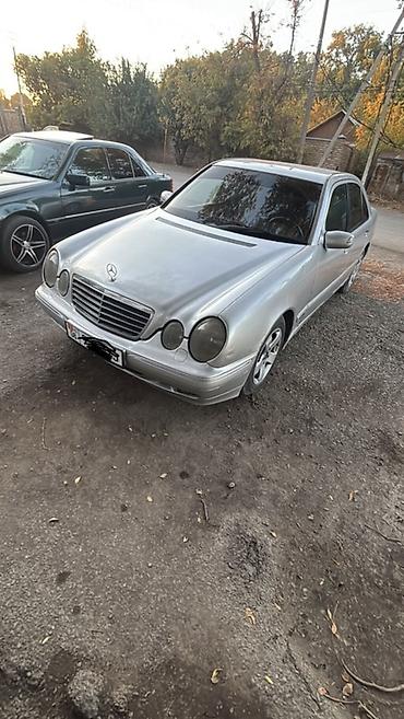 Mercedes-Benz E-Class: 1998 г., 2 л, Автомат, Бензин, Седан