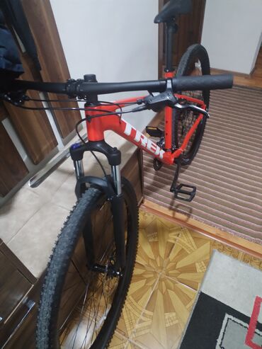 İdman velosipedləri: Dağ velosipedi Trek, 29" — 17