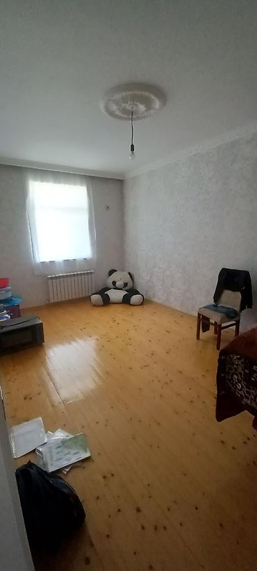 Uzunmüddətli kirayə mənzillər: Satılır: - Plan: geniş zal, ayrıca mətbəx, iri sanitar qovşaq (duş — 5